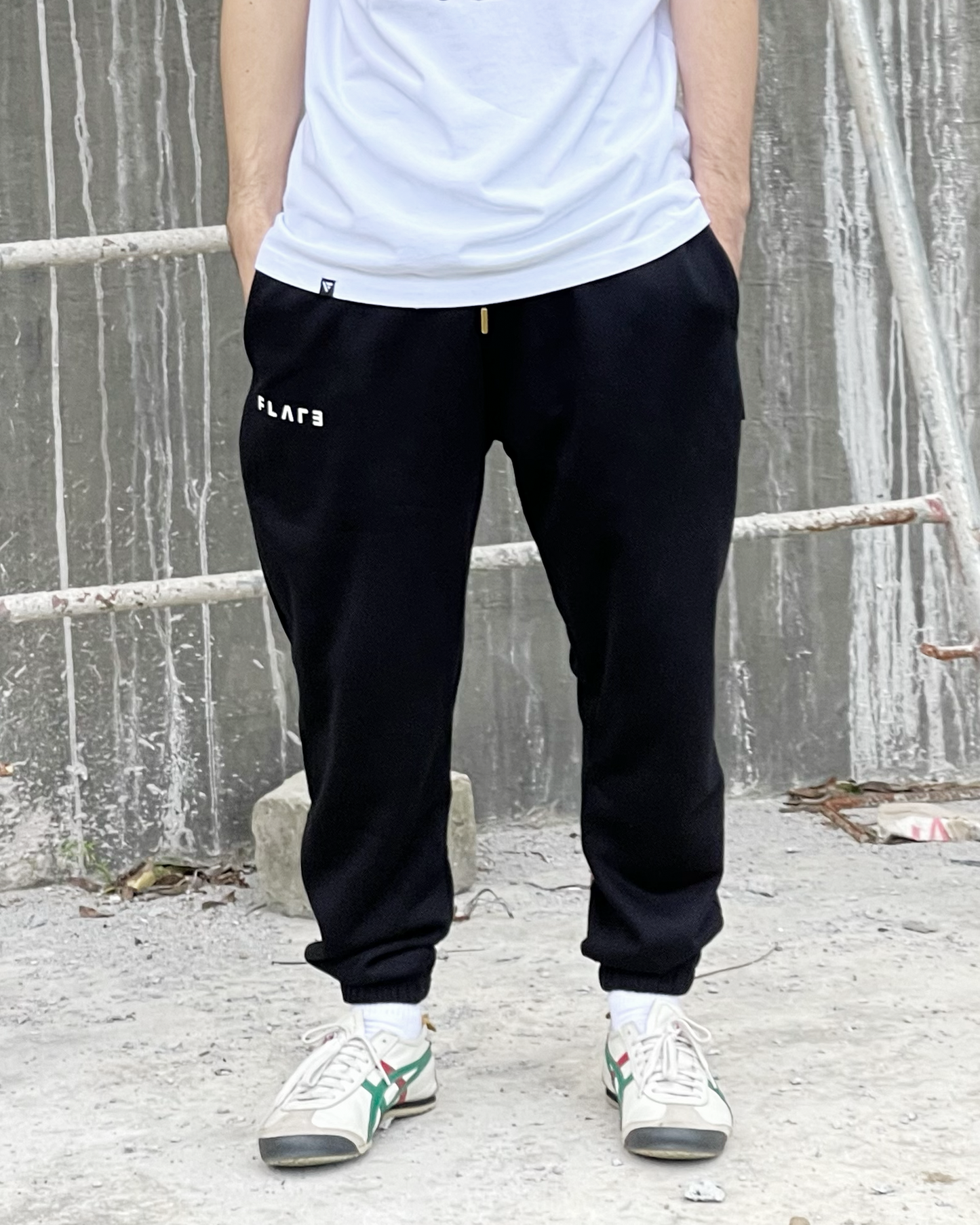 CLOAKER V2 PANTS