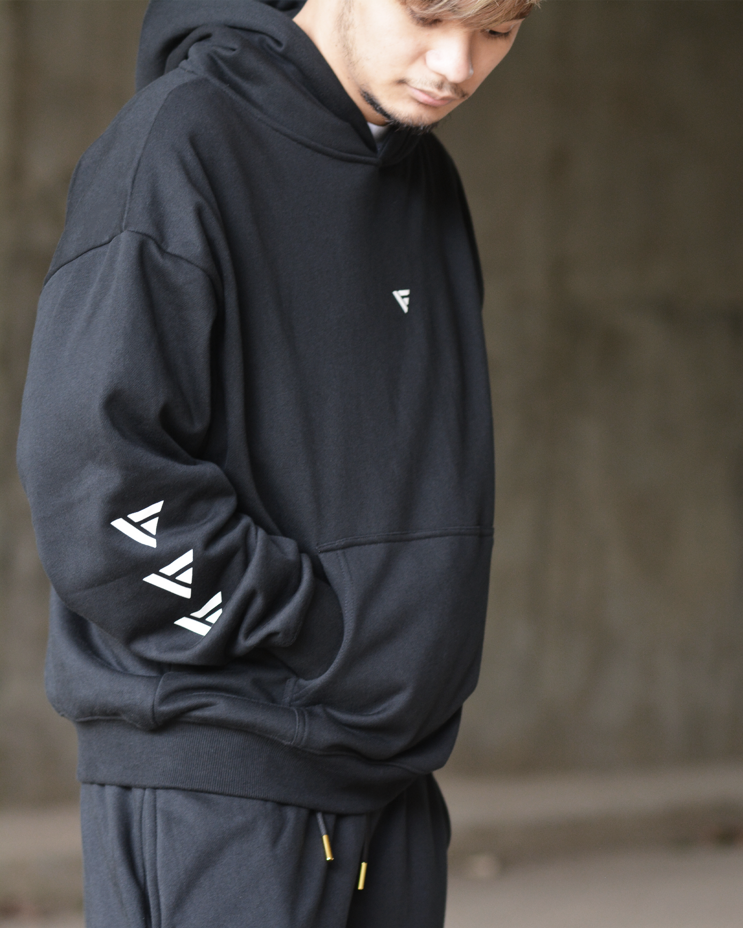 CLOAKER V2 HOODIE